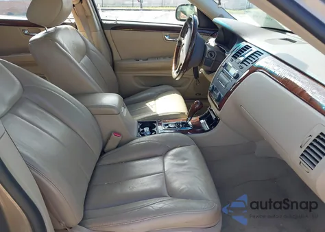 2006 Cadillac Dts Performance z USA, uszkodzony, nr VIN 1G6KD57996U252977